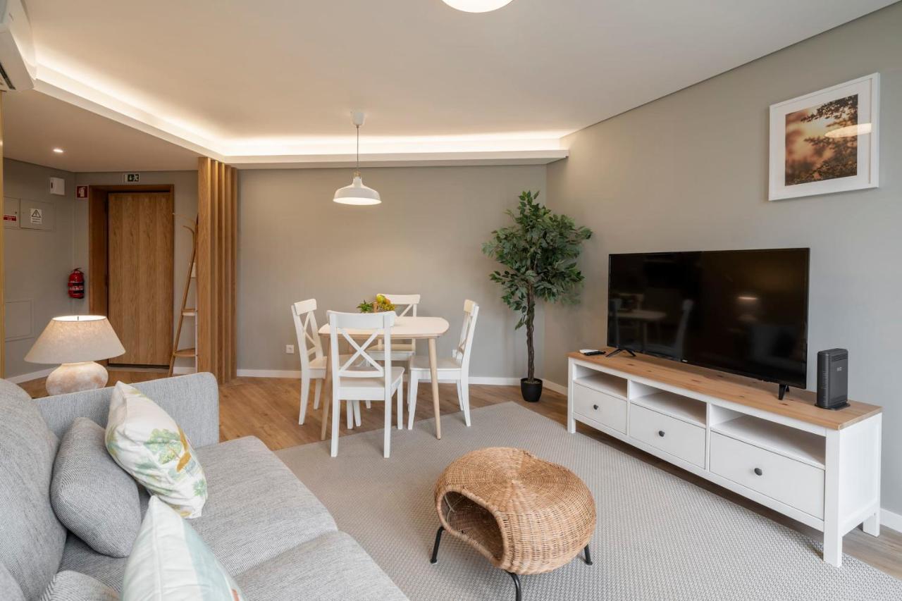 פונשל The Mountain Apartment By An Island Apart מראה חיצוני תמונה